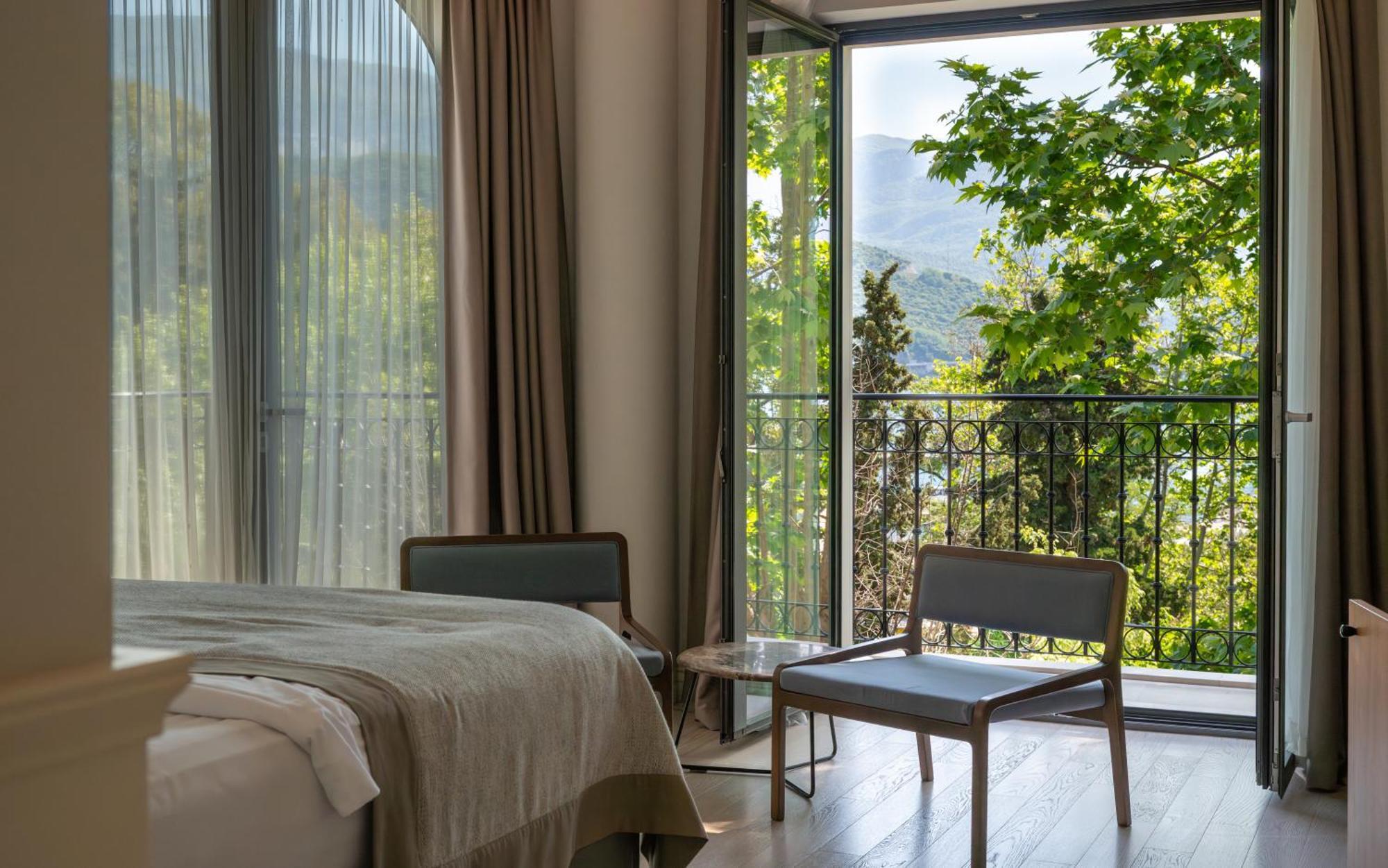 Majestic 4* Budva